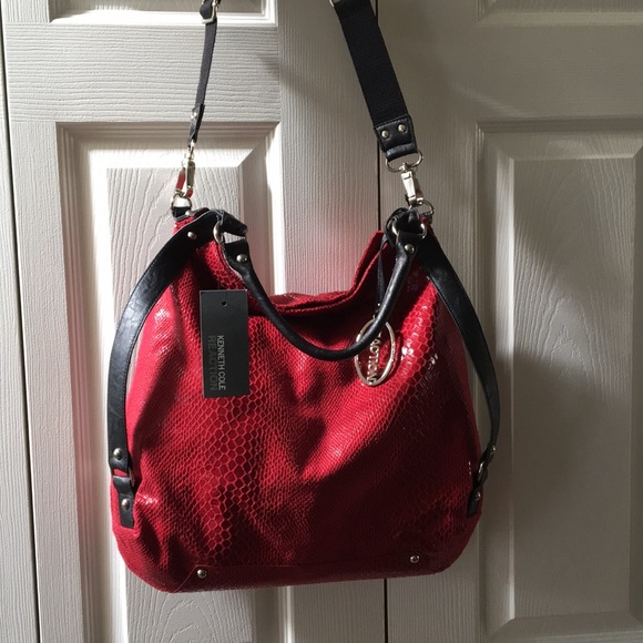 Hobo Purse - Picture 3 of 9